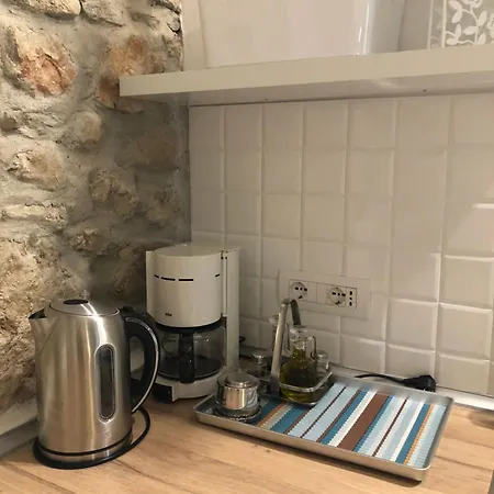 Tiny House In The Center Апартаменты Торри-дель-Бенако